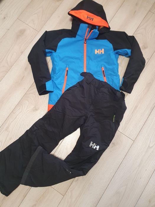 Ски екип Helly hansen оригинален