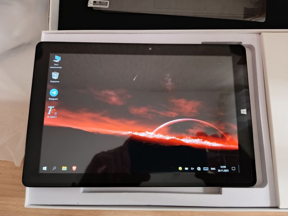 Планшет ноутбук Windows 10