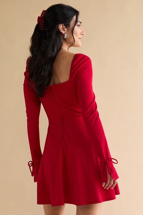 Дамска рокля в червено Francesca’s