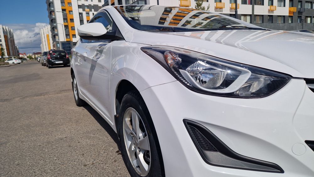 Продам Hyundai Elantra 2014 год