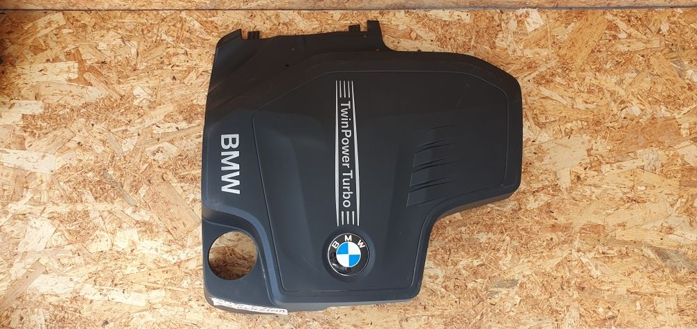 Capac motor BMW F20 F30 benzină original