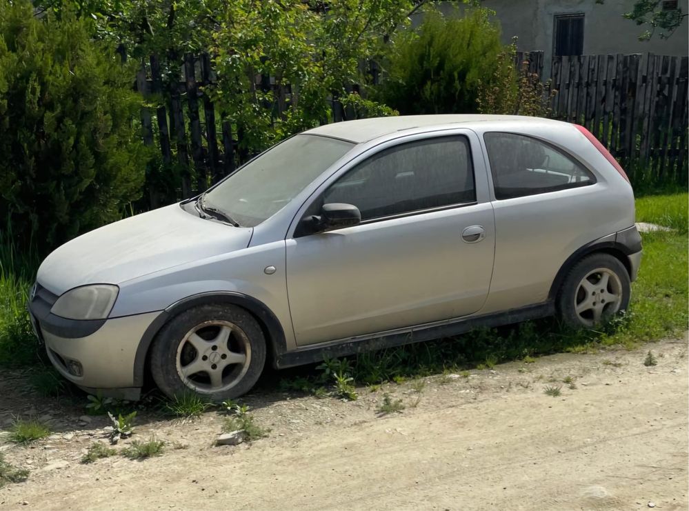 Opel Corsa 1,2 , an fabricatie 2001
