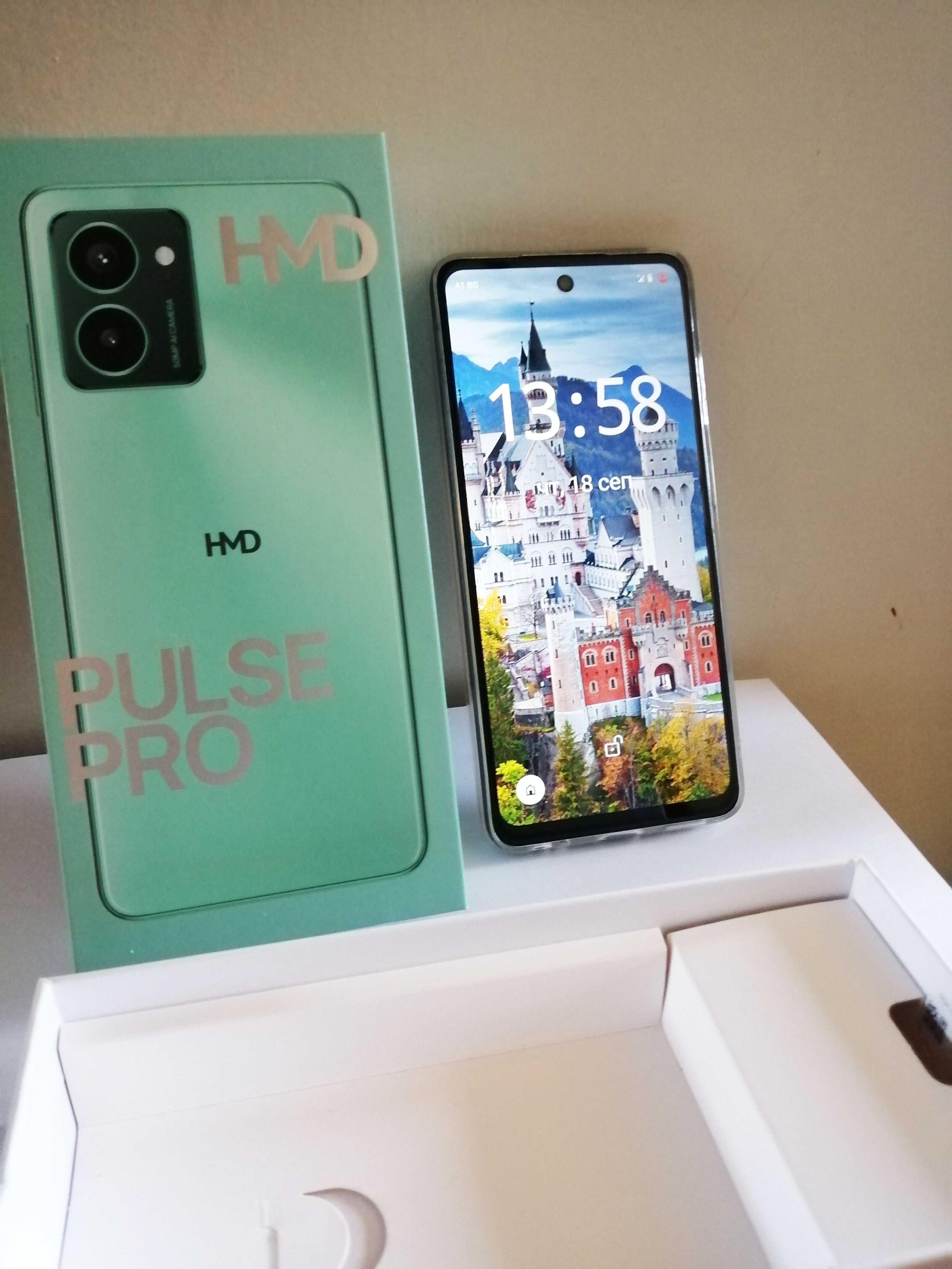 Продавам чисто нов Смартфон HMD PULSE PRO BLACK  256 GB,  в гаранция