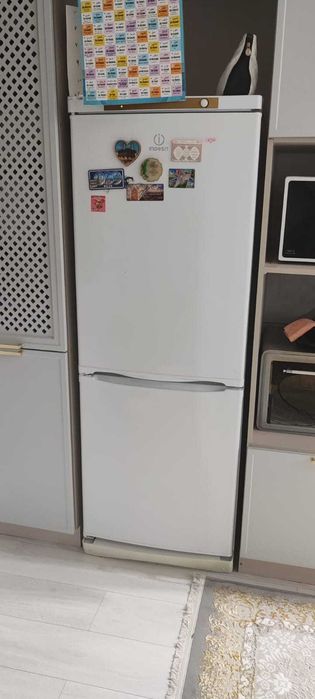 Холодильник сатылады тез арада