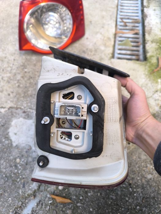 Stopuri / triple / tripla  aripa Vw Jetta