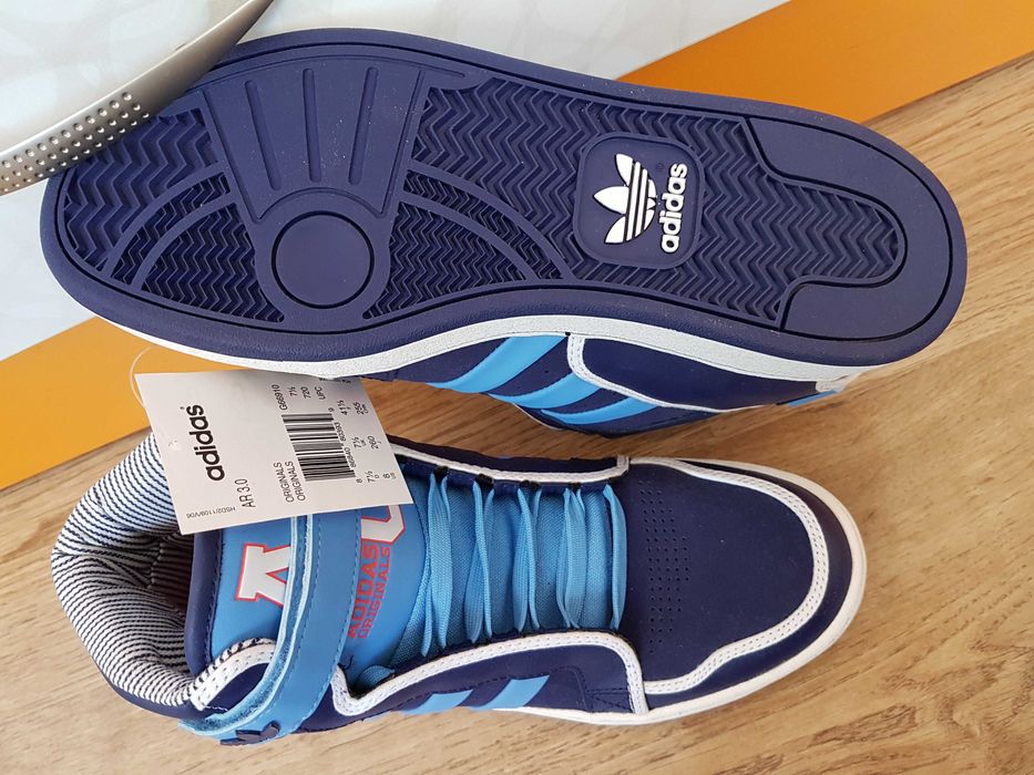 Adidas AR 3.0 чисто нови мъжки баскетболни обувки originals 44 2/3