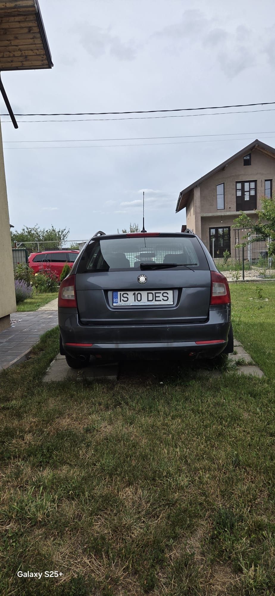 Vând Skoda Octavia 2