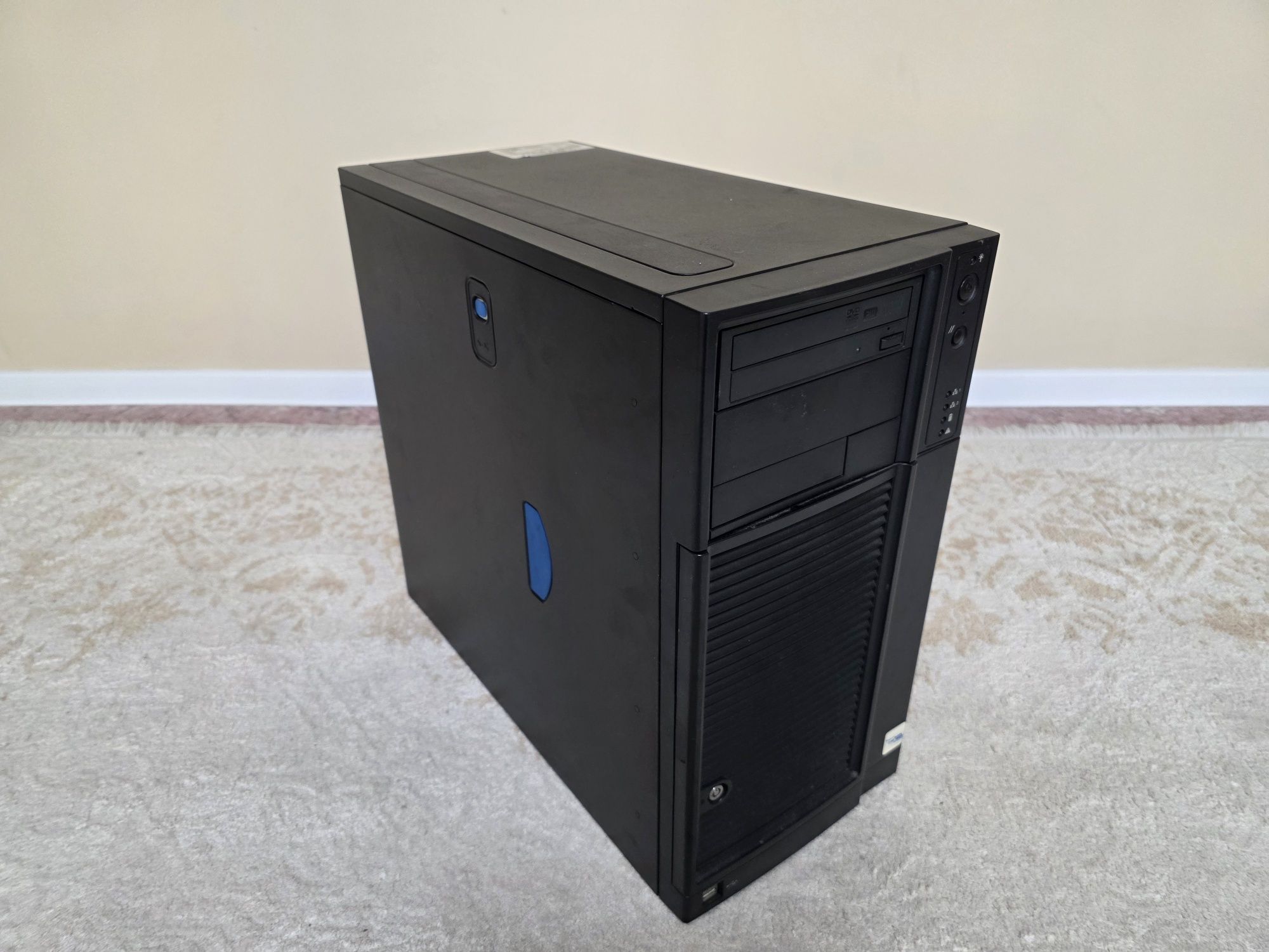 Сервер Intel(R) Xeon(R) CPU E5606