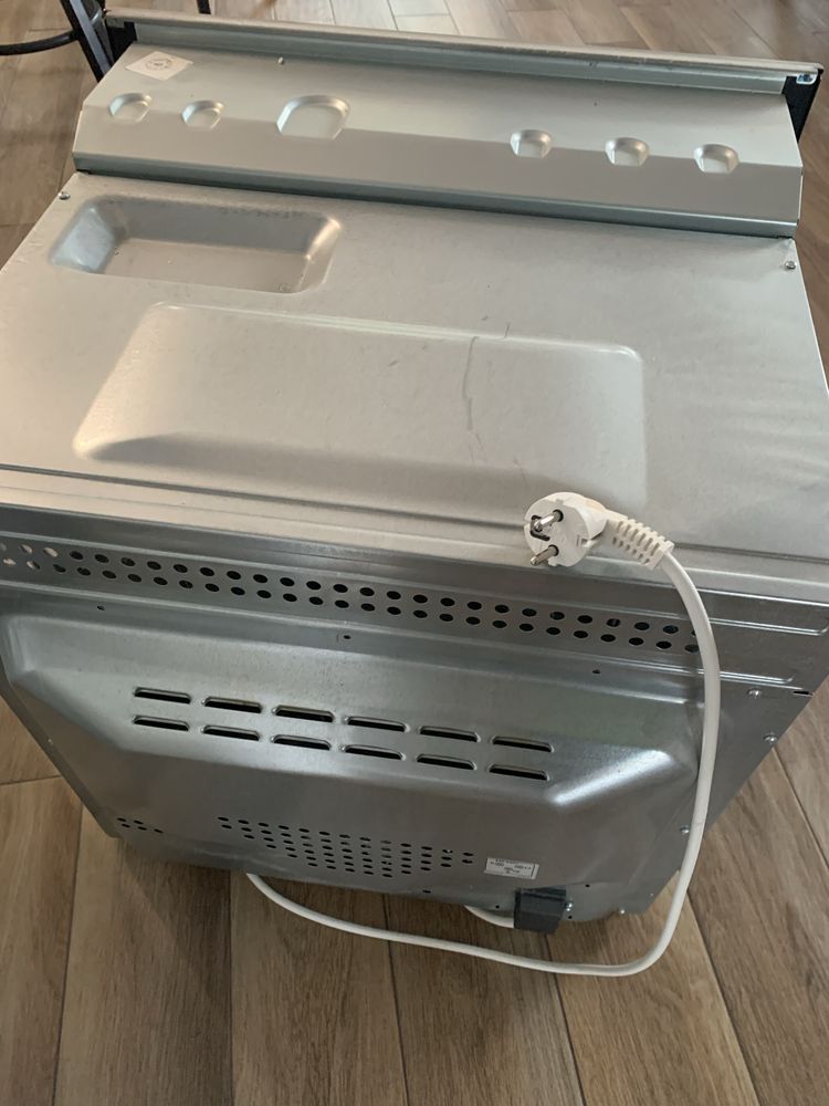 Фурна за вграждане Gorenje