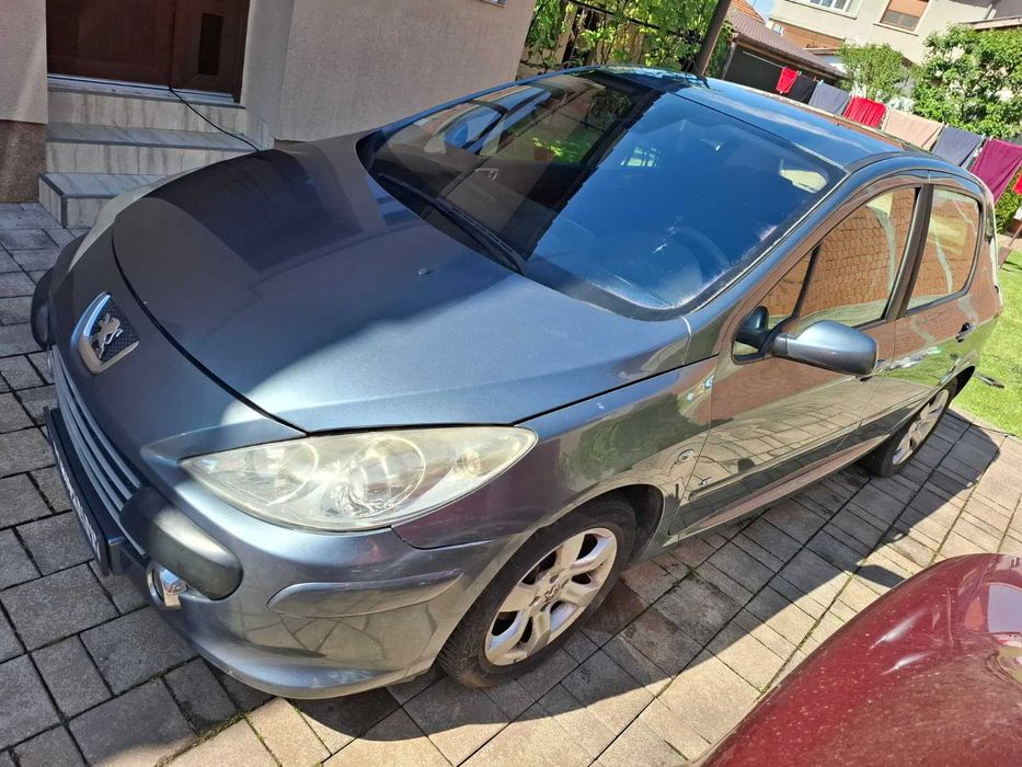 Vand Peugeot 307 – 1.6 HDi, motor refăcut complet, consum mic