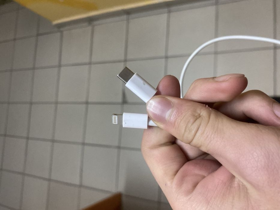 зардяка для Iphone lightning , USB type-C