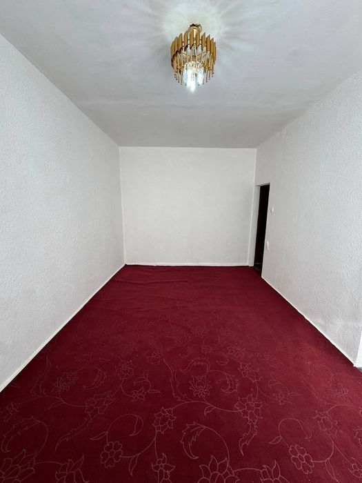 * 1/2/4 Чиланзар 18 квартал Ориентир Парламент Продаётся квартира