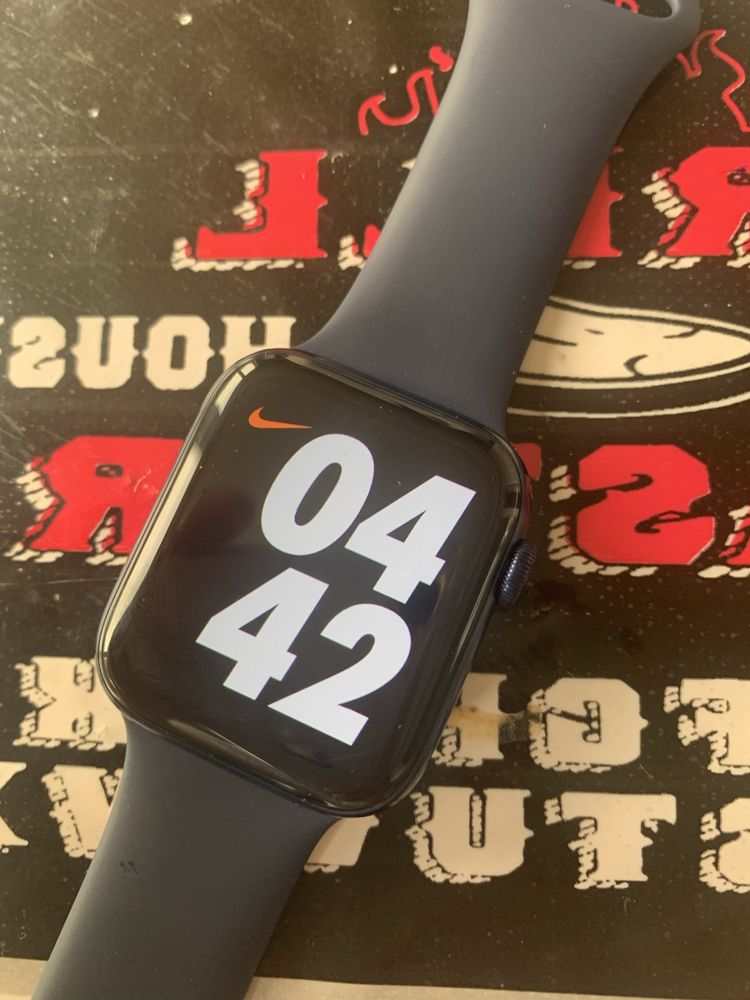 Apple Watch Series 6 44