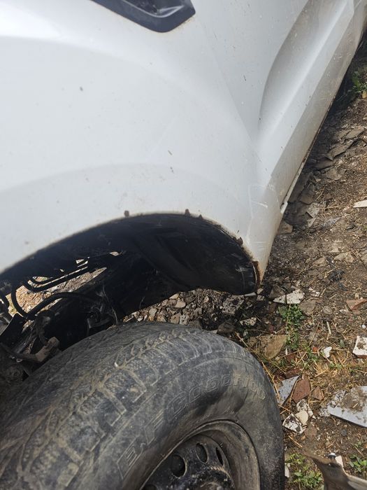 Aripa fata stanga dreapta Ford Ranger 4 [2012 - 2015] cu defect