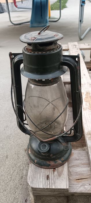 Felinar vechi Globus