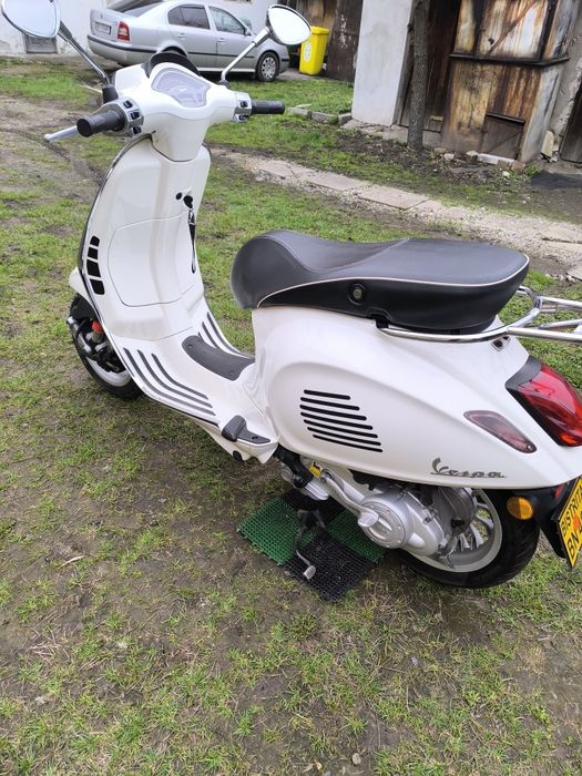 Scuter Vespa Sprint 50cc
