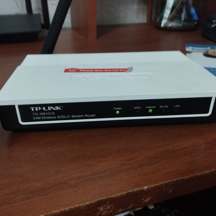 Продается.  Modem Router Tp-LlNK  Model TD-W8101G