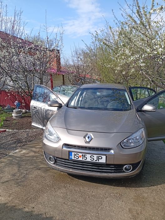 Renault Fluence ..