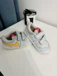 Adidasi Nike copii marime 22.5 piele
