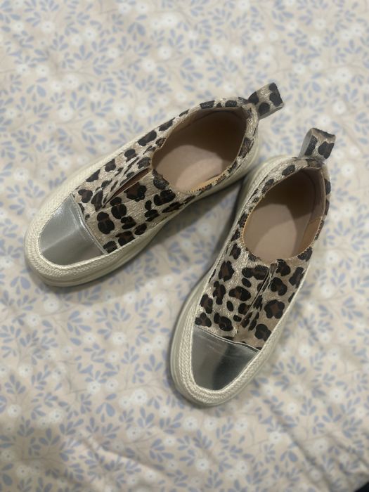 Продам обувь 37 рр