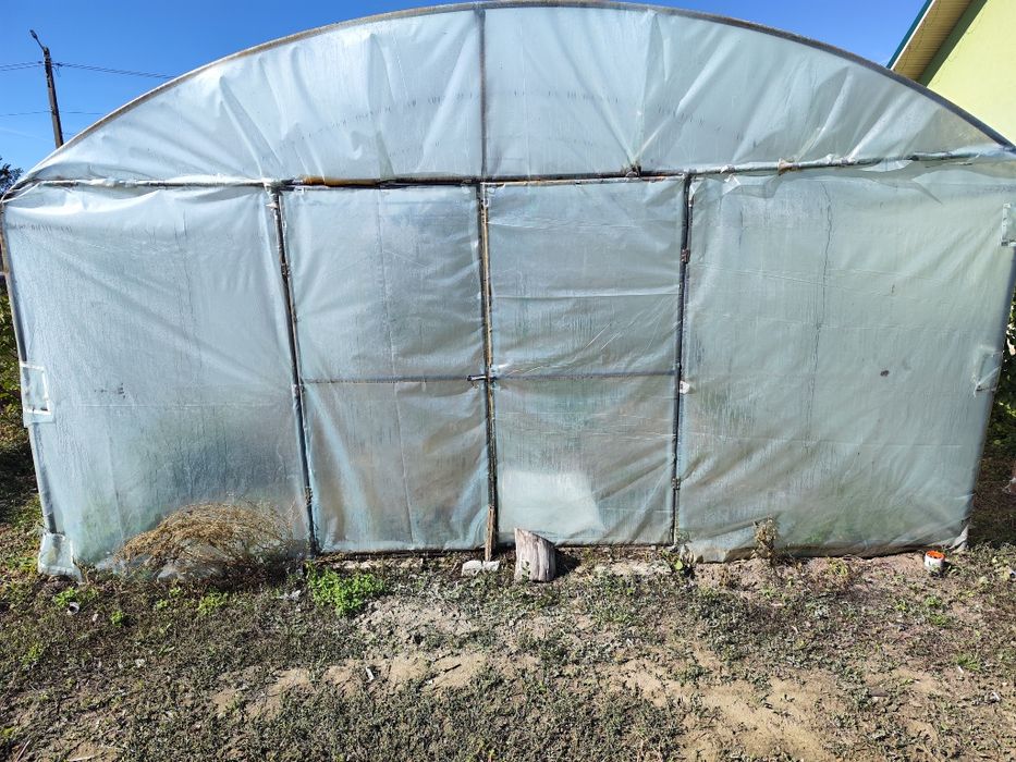 Vând  Solar legume 5x10- 50 mp