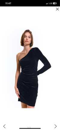 Rochie asimetrica catifea