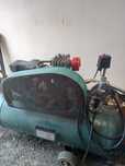 Compresor Aer ECR350 de 200L Restaurat