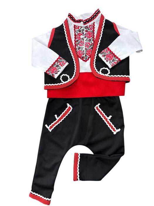 Народни носии за празници