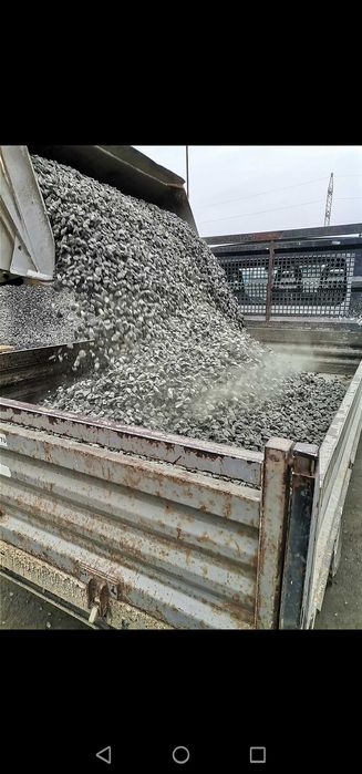 Piatra concasata nisip sort moloz pământ galben nisipos negru