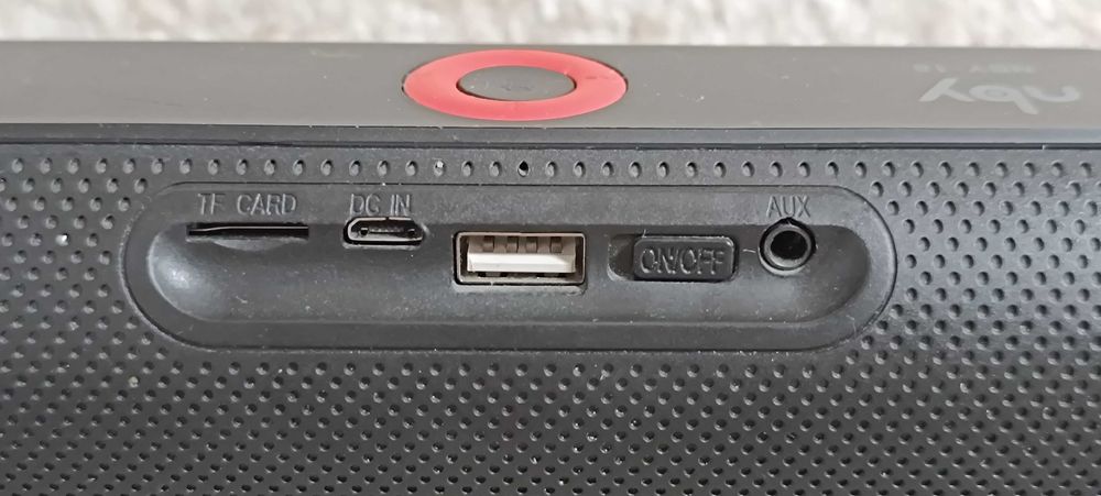 Продам компактную Bluetooth-колонку NBY-18 (б/у)