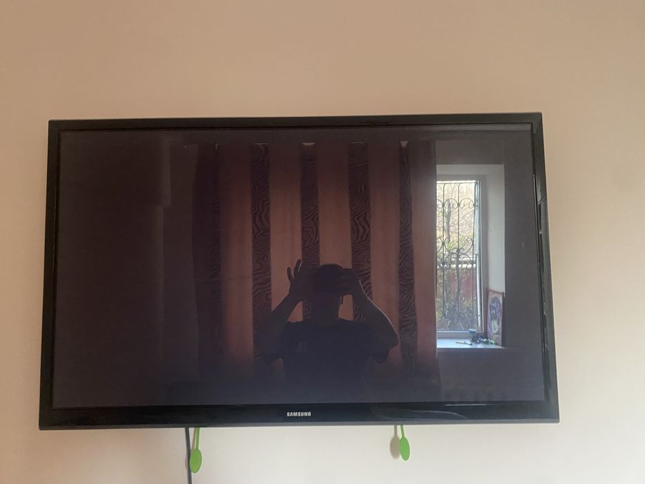 Телевизор на запчасти