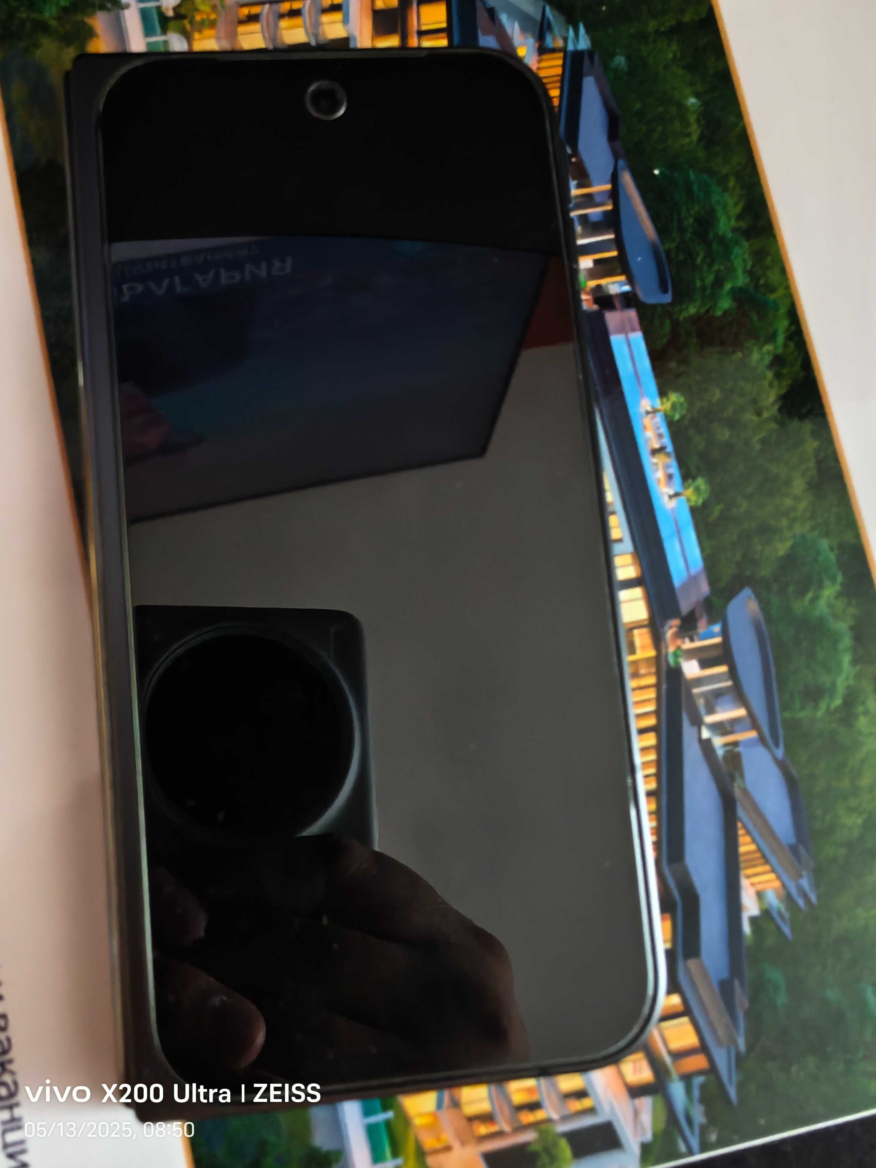 Продавам Google Pixel 9 Pro fold 16 ram / 512 gb черен