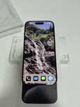 Iphone 15 pro 98% baterie