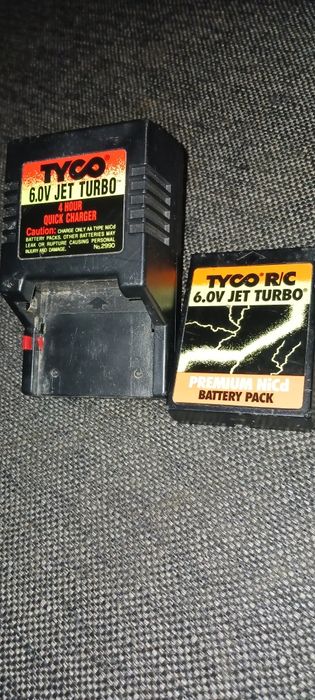 Incarcarcator + baterie  TYCO 6.0 JET TURBO