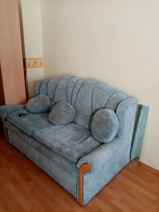 Разтегателен Диван