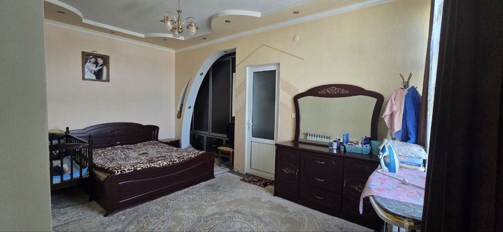 Продается 2х этажный дом