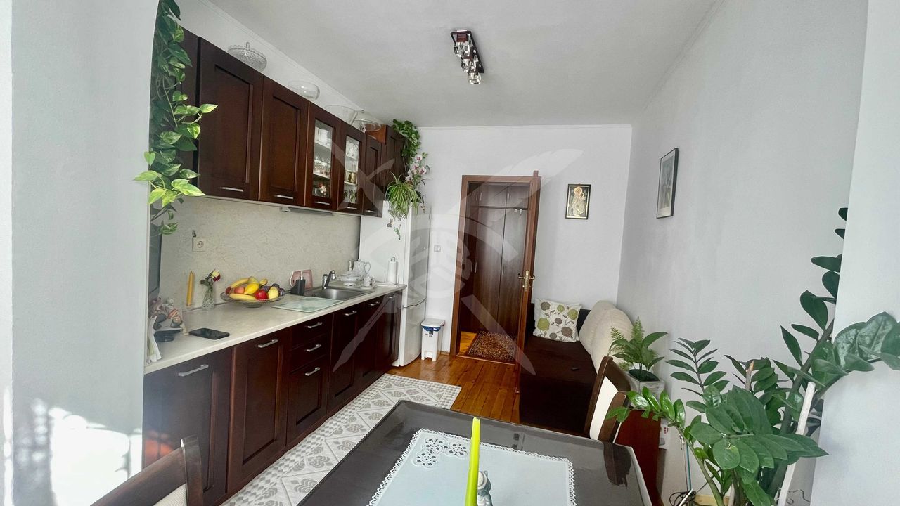 Продава се Двустаен апартамент в Пловдив, Мараша - 64 кв.м за 1875 €/кв.м - Снимка #1