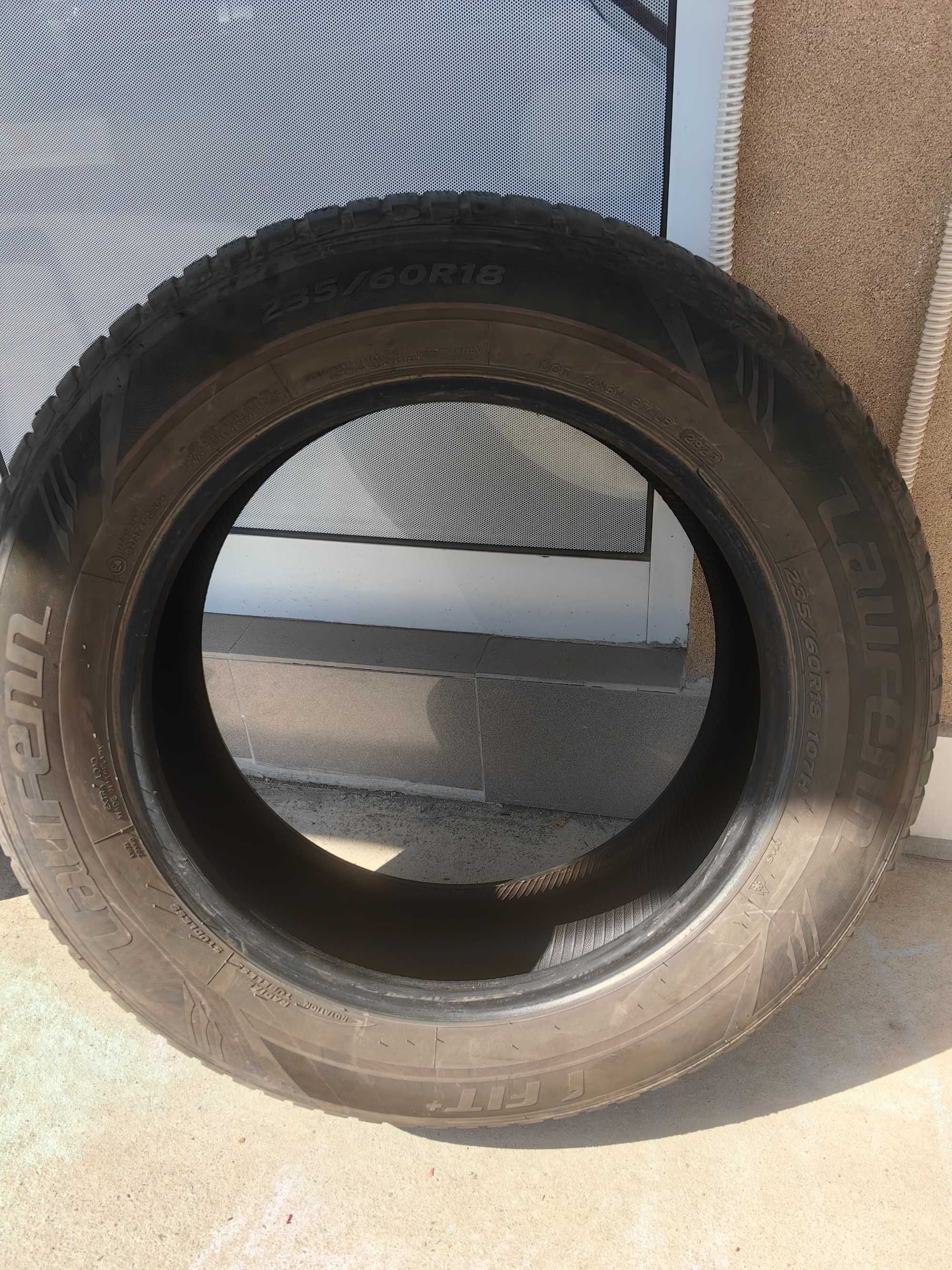 Продавам 8 броя гуми R 18*