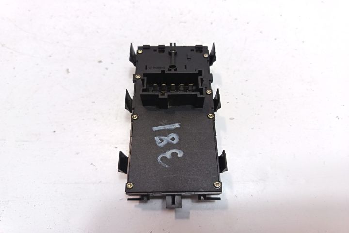 Butoane geam sofer 1688206510 Mercedes-Benz A-Class W168