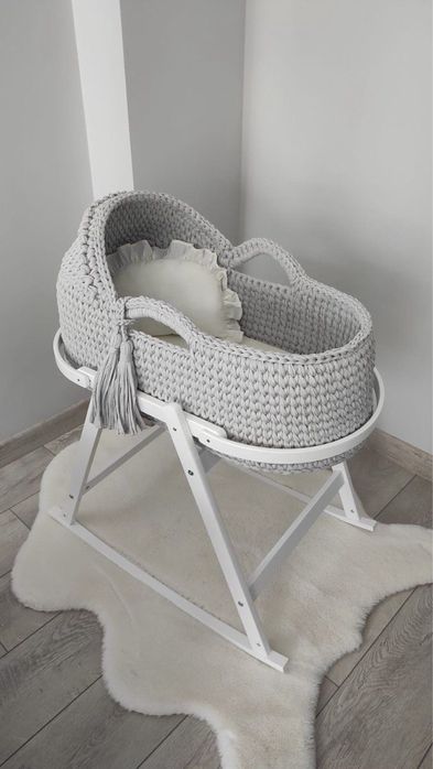 Вязаные люльки, пледы и корзины на заказ