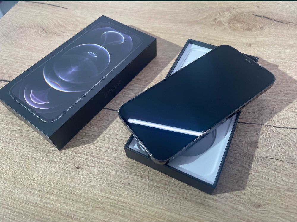 Iphone 12 PRO MAX BLACK | 256 GB | Full box | 2 huse | Impecabil