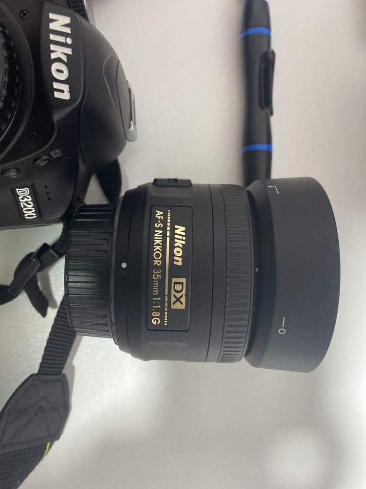 Nikon D3200 + obiectiv 18-140; 35mm: 18-55