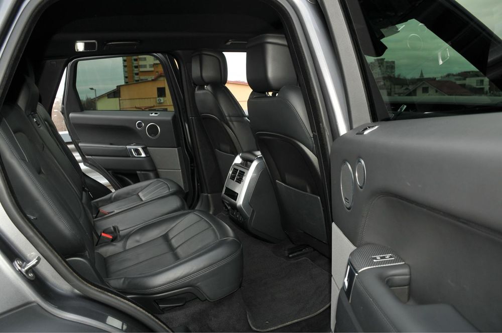 /// Range Rover Sport 3.0 306CP ///