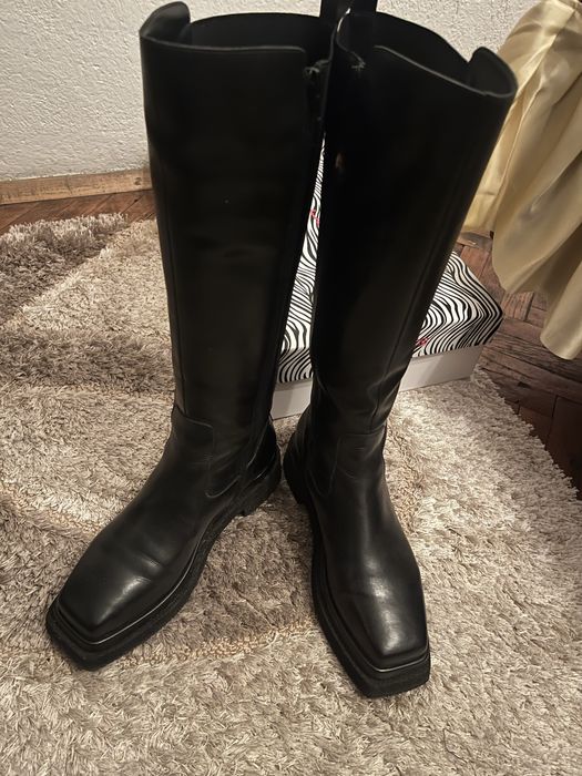 Уникални ботуши Tosca Blu