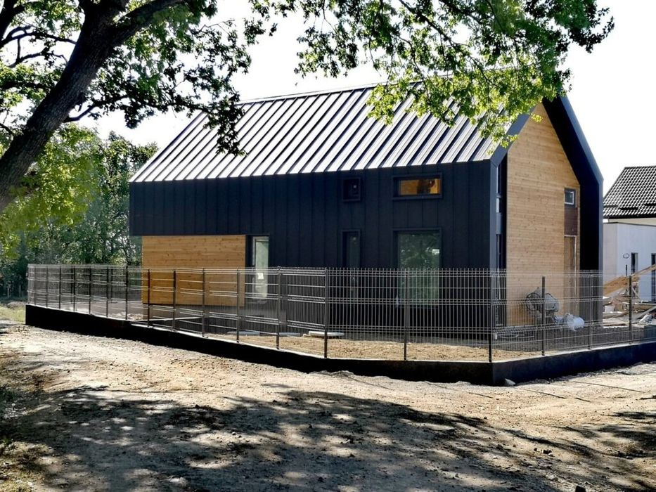 Vand casă modulara 10x4m