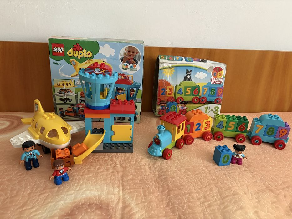 Lego Duplo влак с цифри и самолет и летище