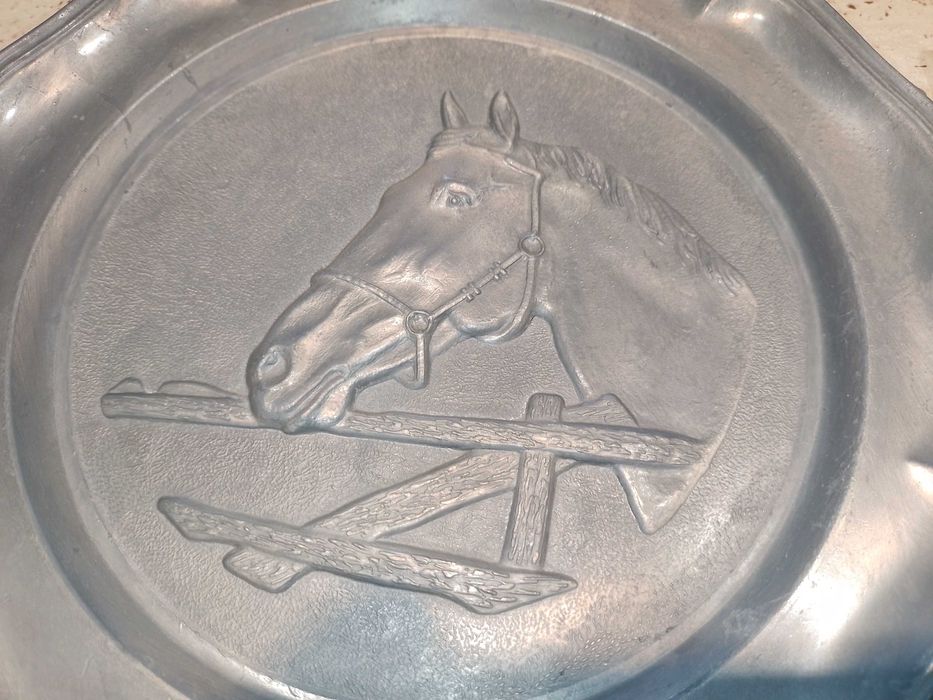 Farfurii din Zink, decorative, Germany - CADOU, COLECTIONARI