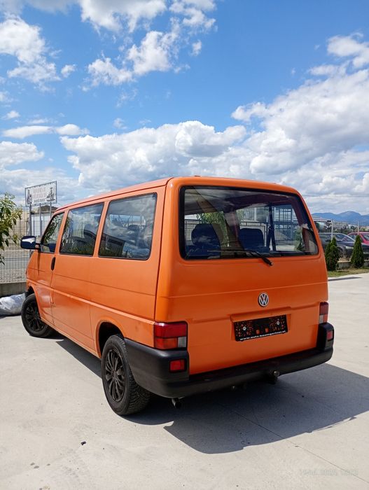 Vw Transporter  8+1