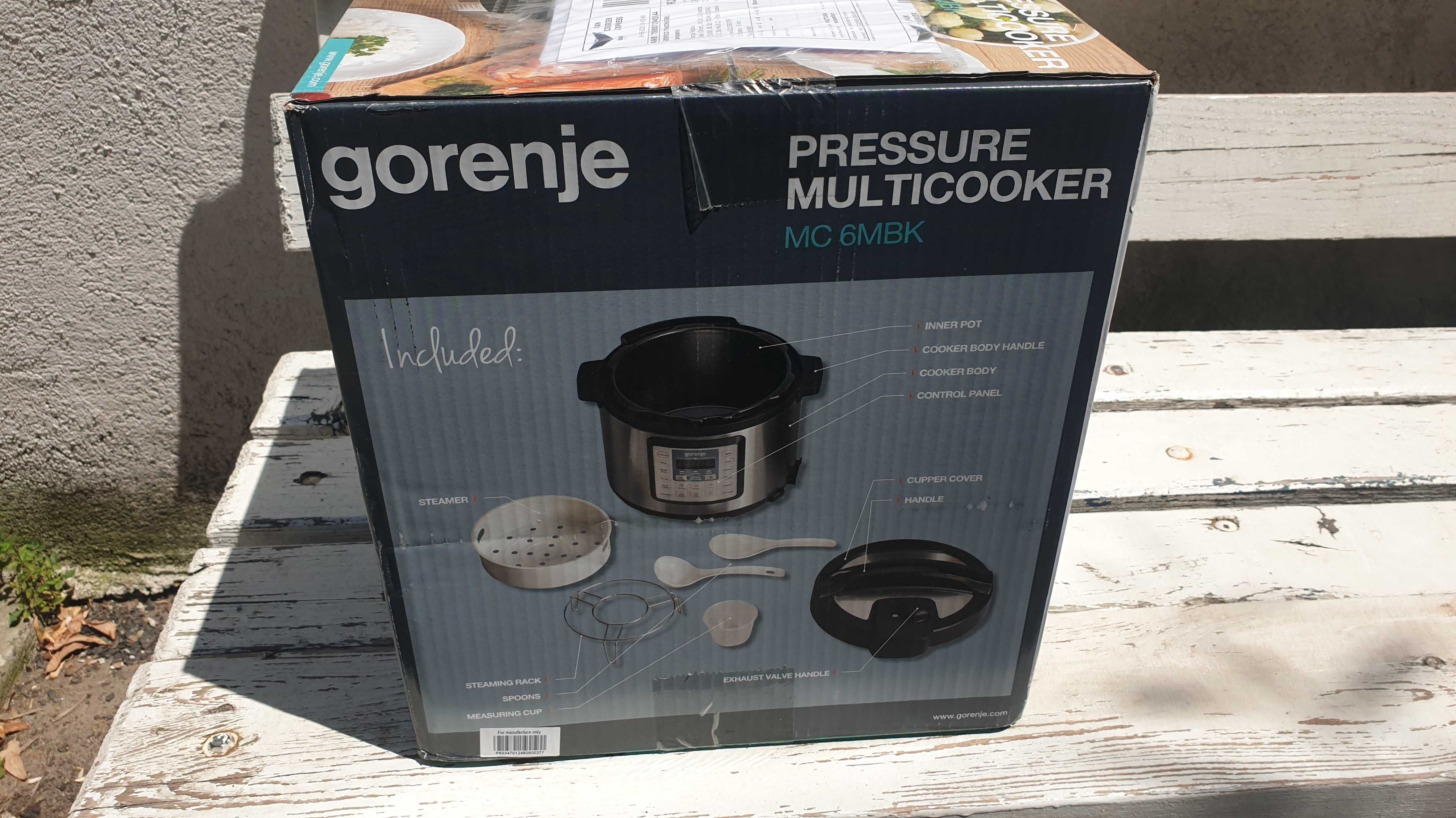 Multicooker Gorenje MC6MBK, 1000 W, 6l, Program gatit sub presiune,NOU
