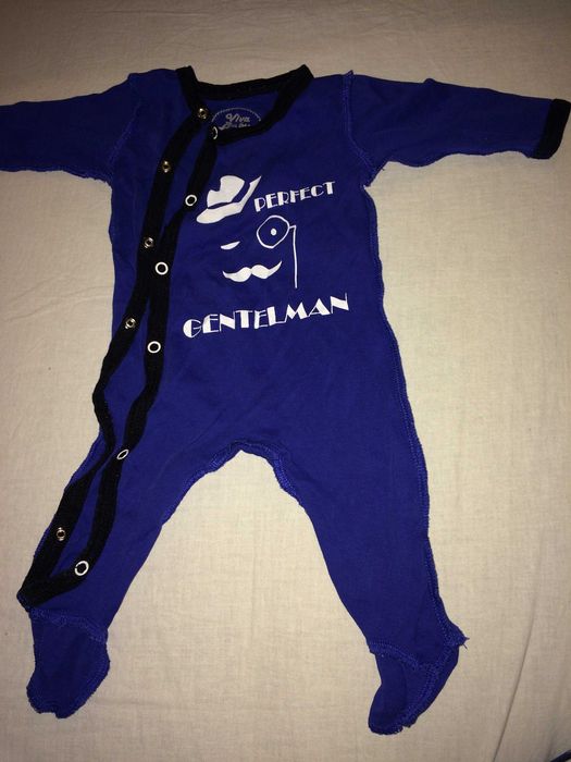 Бебешки и детски дрехи